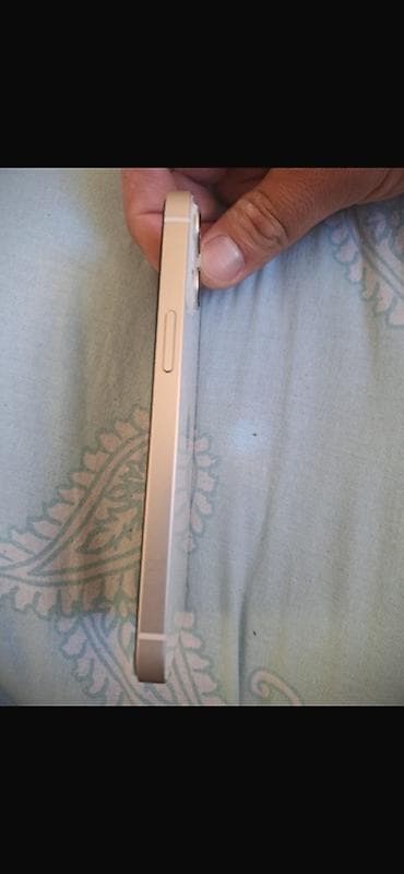 apple pen: IPhone 13, 128 GB, Ağ, Face ID — 6