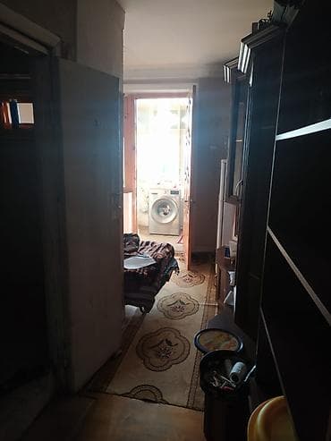 kiraye yolu ile satilan evler: Tovuz Rayonu Məşədi Əzizzbəyov küç düz şəhərin mərkəzində — 4