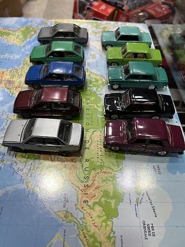 vazalar: Məhsul: Lada Vaz Masin modelleri 10 ededi 650manat.Kolleksiya üçün — 3