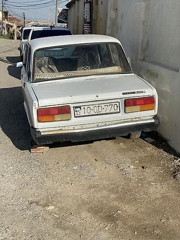 mercedes s 500: VAZ (LADA) 2107: 1.6 l | 1998 il Sedan — 4