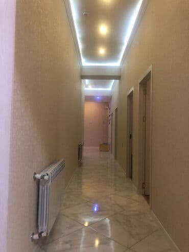 xacmaz obyekt: Elimlər metrosuna yaxın yol kənarı ümumi sahəsi 140 kv,m olan — 10