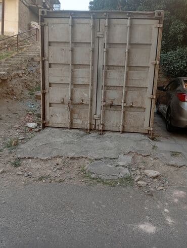 контейнер 40 тонн цена ош: Dəniz konteyneri – metal, iki qapılı, kilidlənən mexanizmlə. - Ölçü — 2