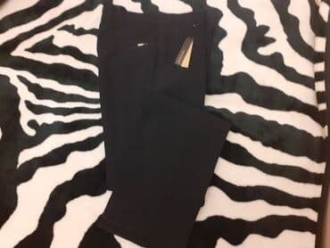 idman kişi şortları: Razmeri yazmiwam amma ariq adamada olar razmer qariwiqdi — 1