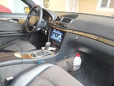 qaz 24 masin: Mercedes-Benz E-Class Sedan (W211) – gümüşü rəng Texniki — 10