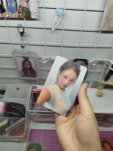 səs kartı: Jennie K-pop fotokartları seti Məhsul təsviri: - K-pop idol temalı — 2
