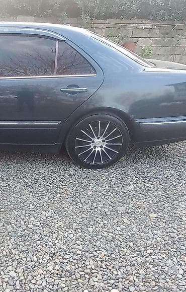 teker diski: Yüngül lehimli disk dəsti – çoxşüalı dizayn - Rəng: qara, parlaq — 1