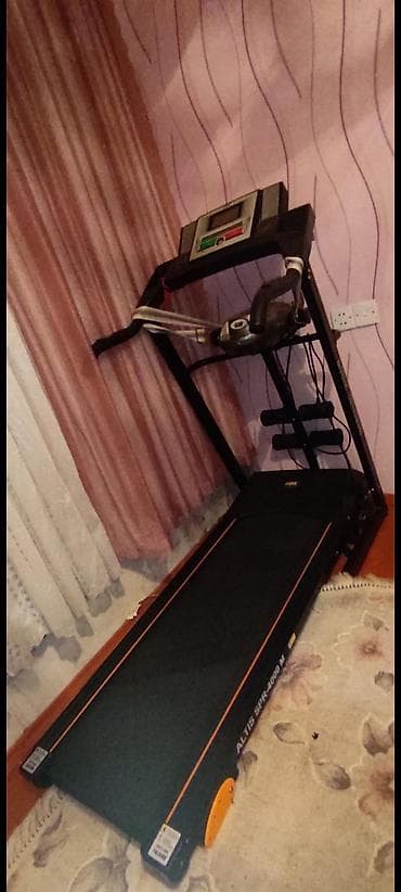 Orginal alman trenajorlaridir munasib qiymetlerle . Qiymetler