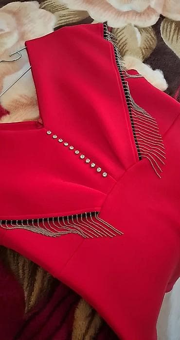 tap az smart saatlar: Ziyafət donu . 1cə dəfə geynilib. 42 ölçü — 1