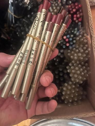 daş qaş: Kosmetik dəst, >10 məhsul — 3