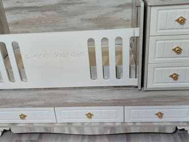 Beşiklər: Oğlan və qız üçün, Dördbucaq, Beşik, Matras ilə, Yellənmə mexanizmsiz — 5