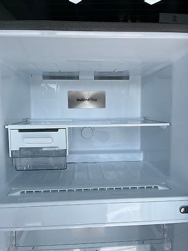 telvizor satisi: İşlənmiş 2 qapılı LG Soyuducu Satılır, rəng - Gümüşü, Dolab içi — 3