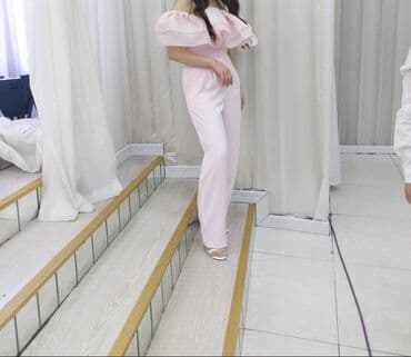 Gözəl Don 2 dəfə olar geyinib. Don dikilib real alıcılara endirim lalafo.az -da Gözəl Don 2 dəfə olar geyinib. Don dikilib real alıcılara endirim