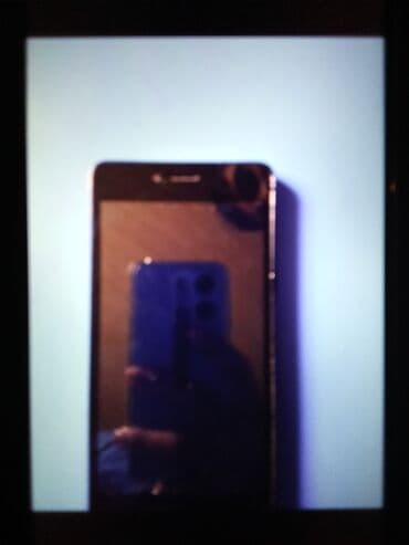 Mikromax (Micromax) smartfon təmirə ehtiyacı var real alıcıya endirim