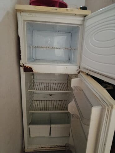 İşlənmiş 2 qapılı Dnepr Soyuducu Satılır, rəng - Ağ, Təkərli