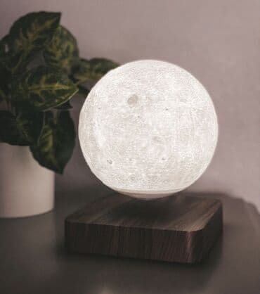 gecə lampası: Maqnetik Ay Lampası🌓 Qiymət : 130 AZN🌙 🌙3 rəng dəyişimi 🔌Elektrikə — 4