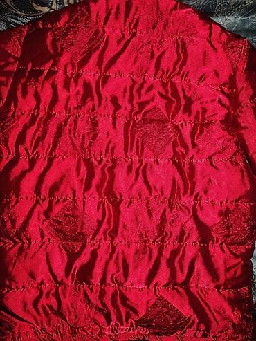 iran qizili probu: Qadınlar üçün qırmızı qış gödəkçəsi – MAYmoda - Parlaq qırmızı rəng — 5
