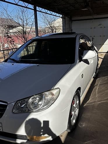 soyuducu maşınlar: Hyundai Elantra: 1.6 l | 2009 il Sedan — 8