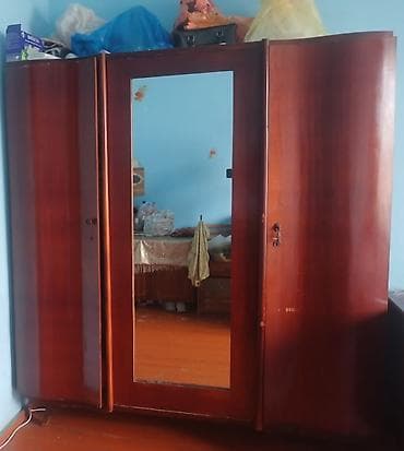 2el dolablar: İşlənmiş, 3 qapılı, Güzgülü, Qəhvəyi, Taxta, Açılan, Düz dolab — 1