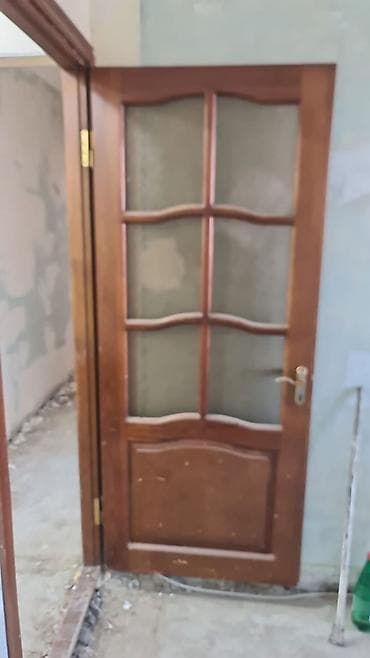 qapi qolu: Taxta çərçivəli şüşəli otaq qapısı 2.5x80 4 eded qapi - Material — 1