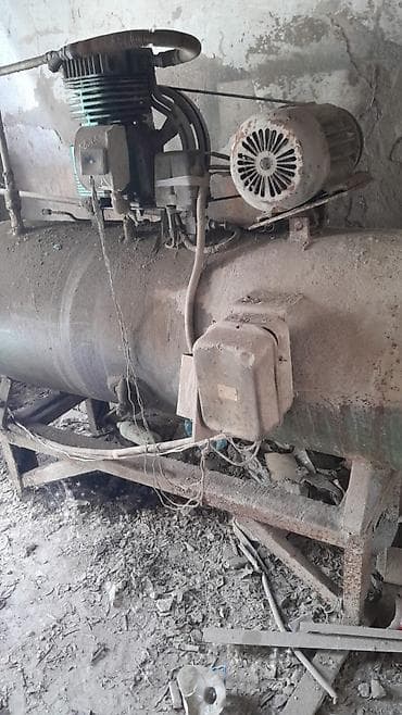 Ручные механические инструменты: Sənaye tipli hava kompressoru .500litir.təcili satılır.qiymətdə — 1