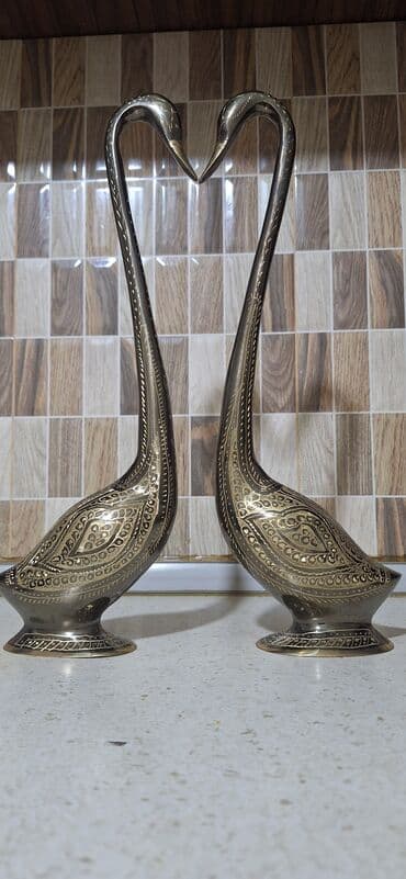 material: Fiqur — 6