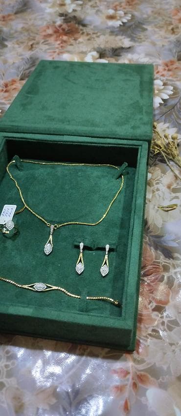 eclat de lune: Sarı qızıl — 9