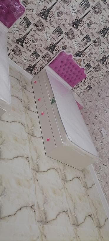 Qız üçün, Yeni, Çarpayı, Bazasız, Matras ilə, Siyirməli