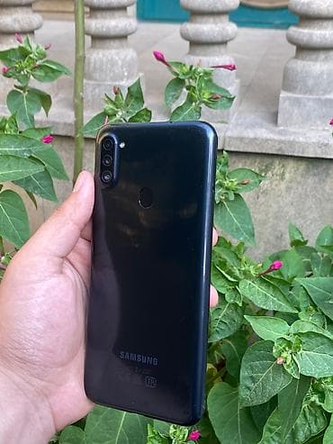 windows 10 pro: Samsung Galaxy A11, 32 GB, rəng - Qara, Barmaq izi, İki sim kartlı — 8
