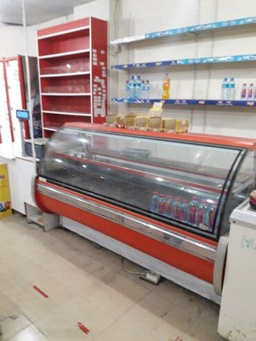 dərzi masası: Market avadanlıqları dəəsti, müxtəlif məhsulların sərgilənməsi və — 2