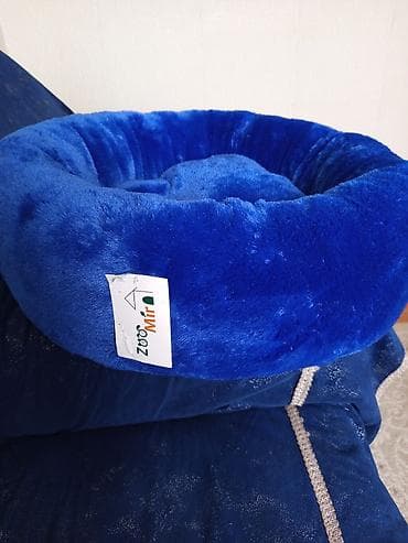 Məhsul: Ev heyvanları üçün yumşaq dairəvi yataq - Rəng: Parlaq kral