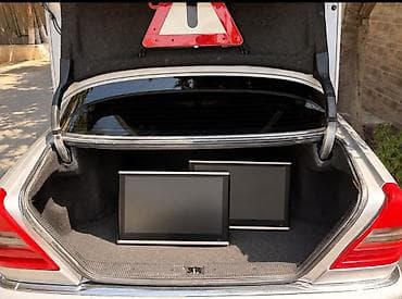 p4 disk: Mercedes-Benz C-Class: 1.8 l | 1997 il Sedan — 4