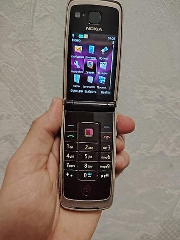 Nokia 8000 4G, 512 GB, rəng - Qara, Düyməli