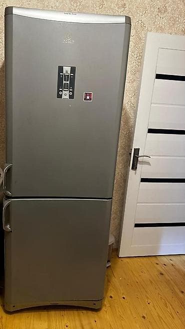 kohnə xaladenik: *ZB* *İNDESİT* Qiymət *250 AZN* ünvan Ehmedli — 1