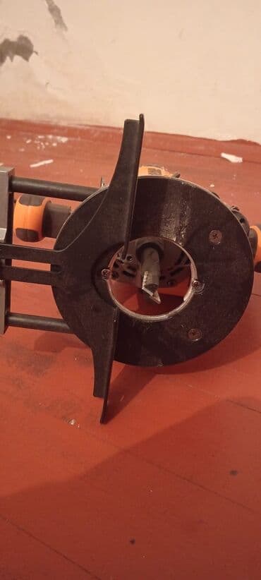 alətlər çantası: INGCO frez aparatı ağac işləmələrində dəqiq kəsiklər və profillər — 2