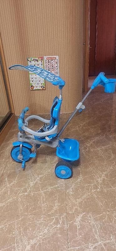 Velik 55 azn . Çox az istifadə olunub rahat yüngül velosipetdir oturaq