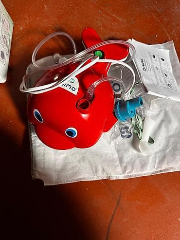 Ингаляторы, небулайзеры: Uşaq üçün inqalyasiya aparatı. Bütün əşyaları, kitabçası içində. Çox — 2