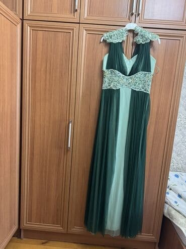 Zərif ziyafət/libas – yaşıl tonlarda uzun model - Rəng: tünd lalafo.az -da Zərif ziyafət/libas – yaşıl tonlarda uzun model - Rəng: tünd