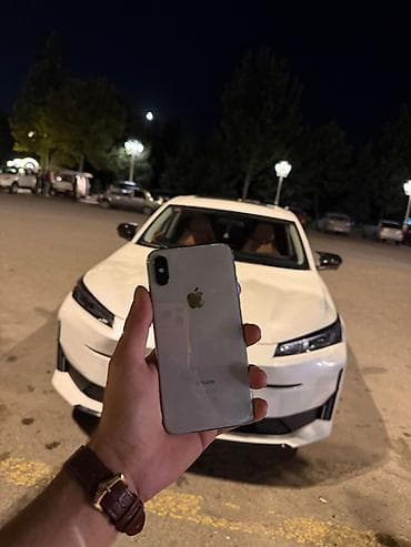 quest 3: IPhone X, 64 GB, Gümüşü, Face ID — 1