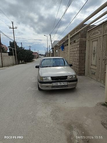 Opel Vectra: 2 l | 1993 il 416668 km Sedan