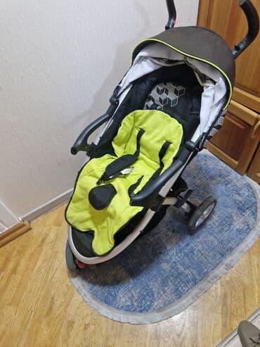 uwaq kalyaskasi type 1: İki tutacaqlı araba, Yaş: 1-6 ay — 3