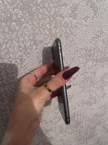 телефон fly era energy 2: IPhone 11, Черный, Face ID — 2