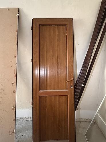 isdenmis qapilar: PVC qapı dəsti – şüşəli üst panel, taxta teksturalı rəng Ayrı ayrı — 1