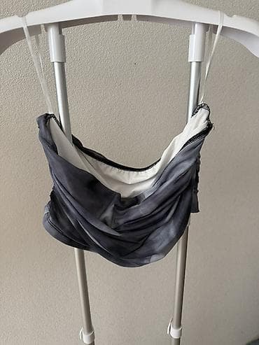 Ətəklər: Qadınlar üçün 4 ədəd yay topu dəsti 1) Zolaqlı düyməli halter top - — 2