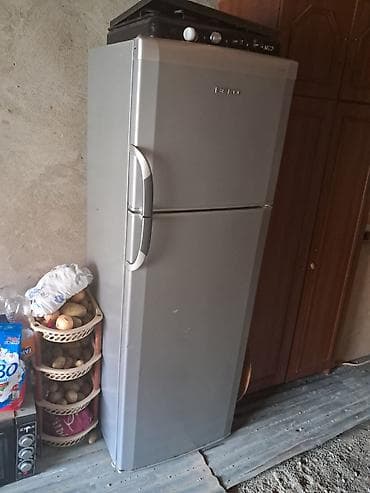 Б/у 2 двери Beko Холодильник Продажа, цвет - Серебристый