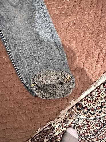cib saatı: Moncler denim cins şalvar - Rəng: açıq mavi, yuyulma effekti və — 2