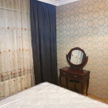 otaq yoldaşı qız: Xətai rayonu,Həzi Aslanov metrosunun çıxışında,9 mərtəbəli — 10