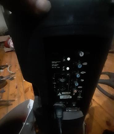 Усилители: Aktiv səsgücləndirici (PA speaker) - Model panelində FPB215A qeyd — 4