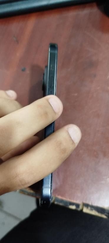 ноутбук купить в баку: IPhone 15, 128 ГБ, Black Titanium, Отпечаток пальца, Face ID, Гарантия — 7