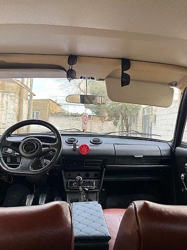 1989 bmw: VAZ (LADA) 2101: 1.6 l | 1989 il 96336 km Sedan — 6