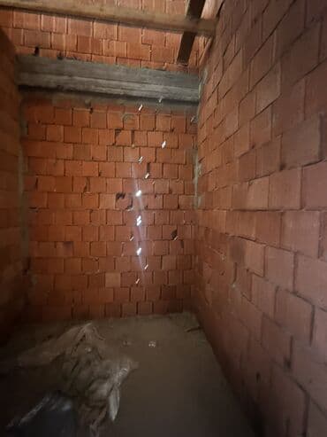 binede ev: 2 otaqlı, Yeni tikili, 72 kv. m — 8